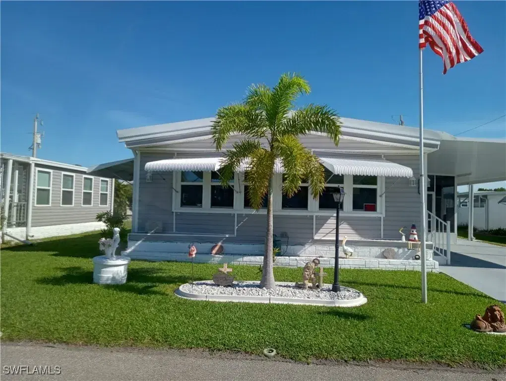 Picture of 2754 Breezewood Dr, North Fort Myers, FL 33917