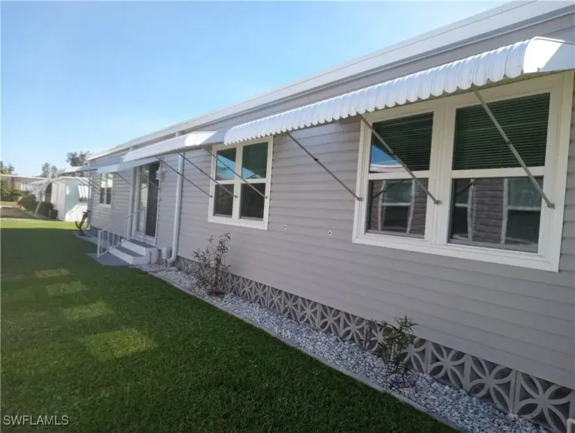 Picture of 2754 Breezewood Dr, North Fort Myers FL 33917