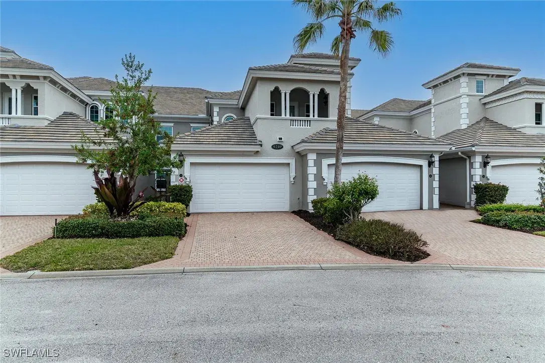 Picture of 9219 Corfu Ct 202, Naples, FL 34114