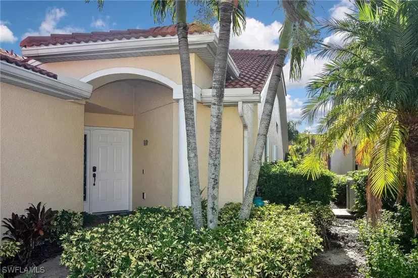 Picture of 311 Monaco Dr 4, Punta Gorda FL 33950