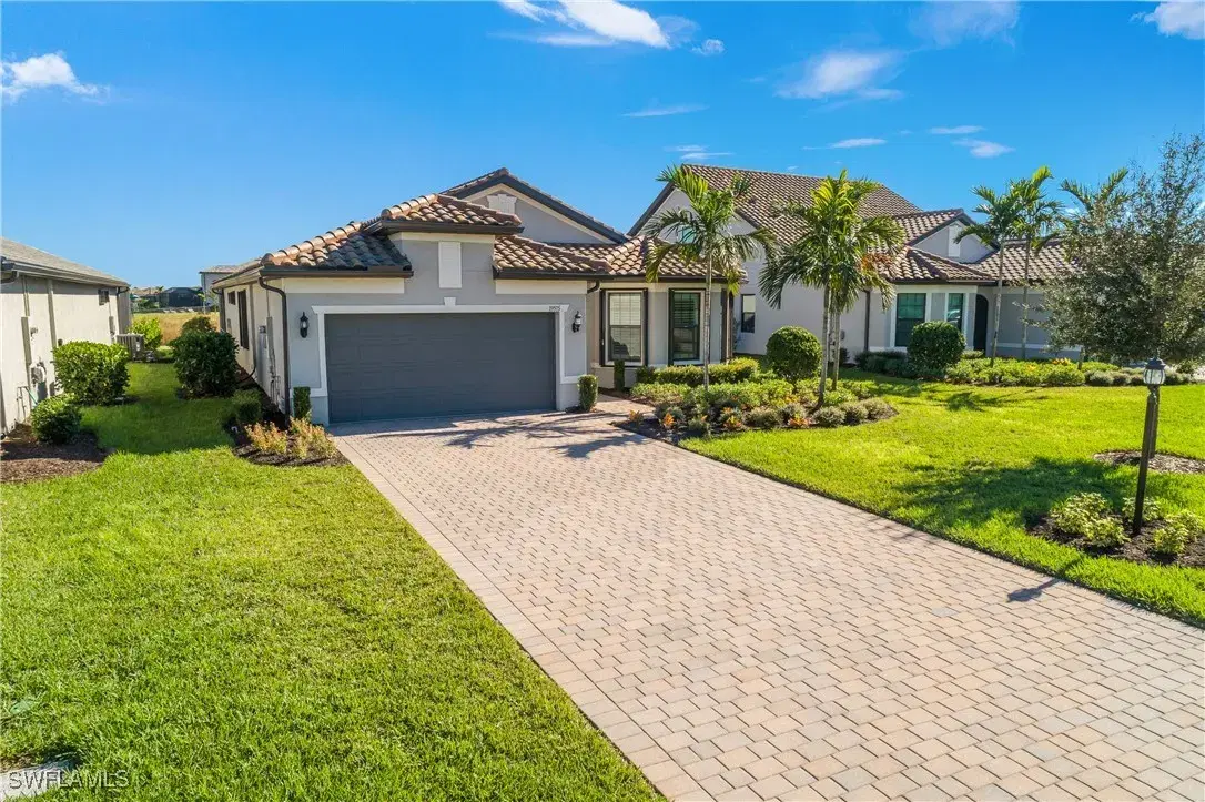 Picture of 19515 Utopia Ln, Estero, FL 33928