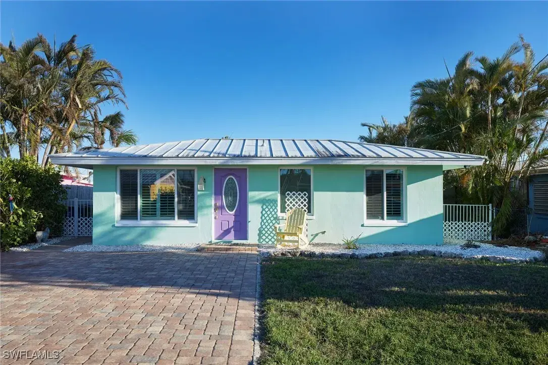 Picture of 2639 Bridgeview St, Matlacha, FL 33993