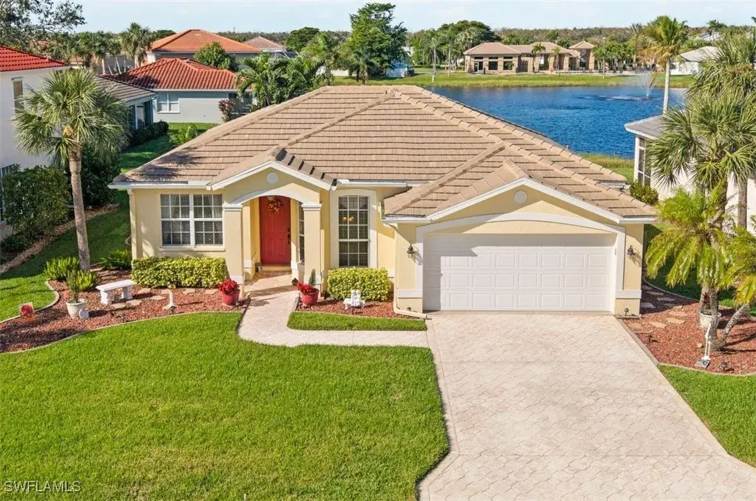 Picture of 13790 Silver Lake Ct, Fort Myers, FL 33912