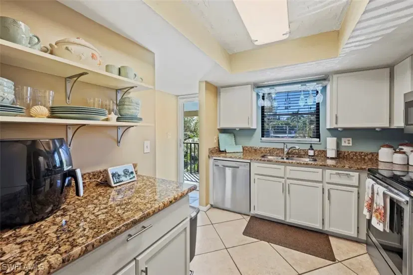 Picture of 28100 Pine Haven Way 5, Bonita Springs FL 34135