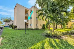 Picture of 100 Ashbury Rd 211, Hollywood, FL 33024