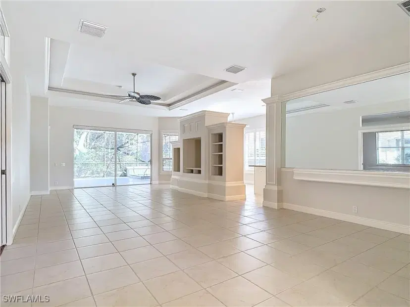 Picture of 9190 Troon Lakes Dr, Naples FL 34109