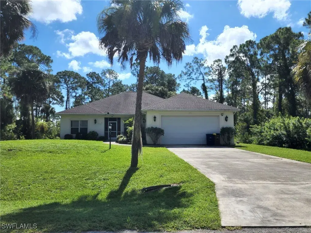 Picture of 1218 Pine Ave, Lehigh Acres, FL 33972