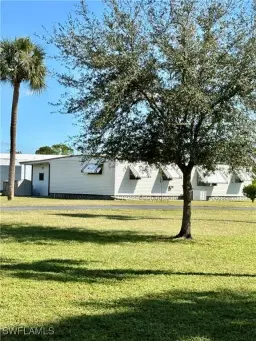 Picture of 752 Knotty Pine Cir, North Fort Myers, FL 33917