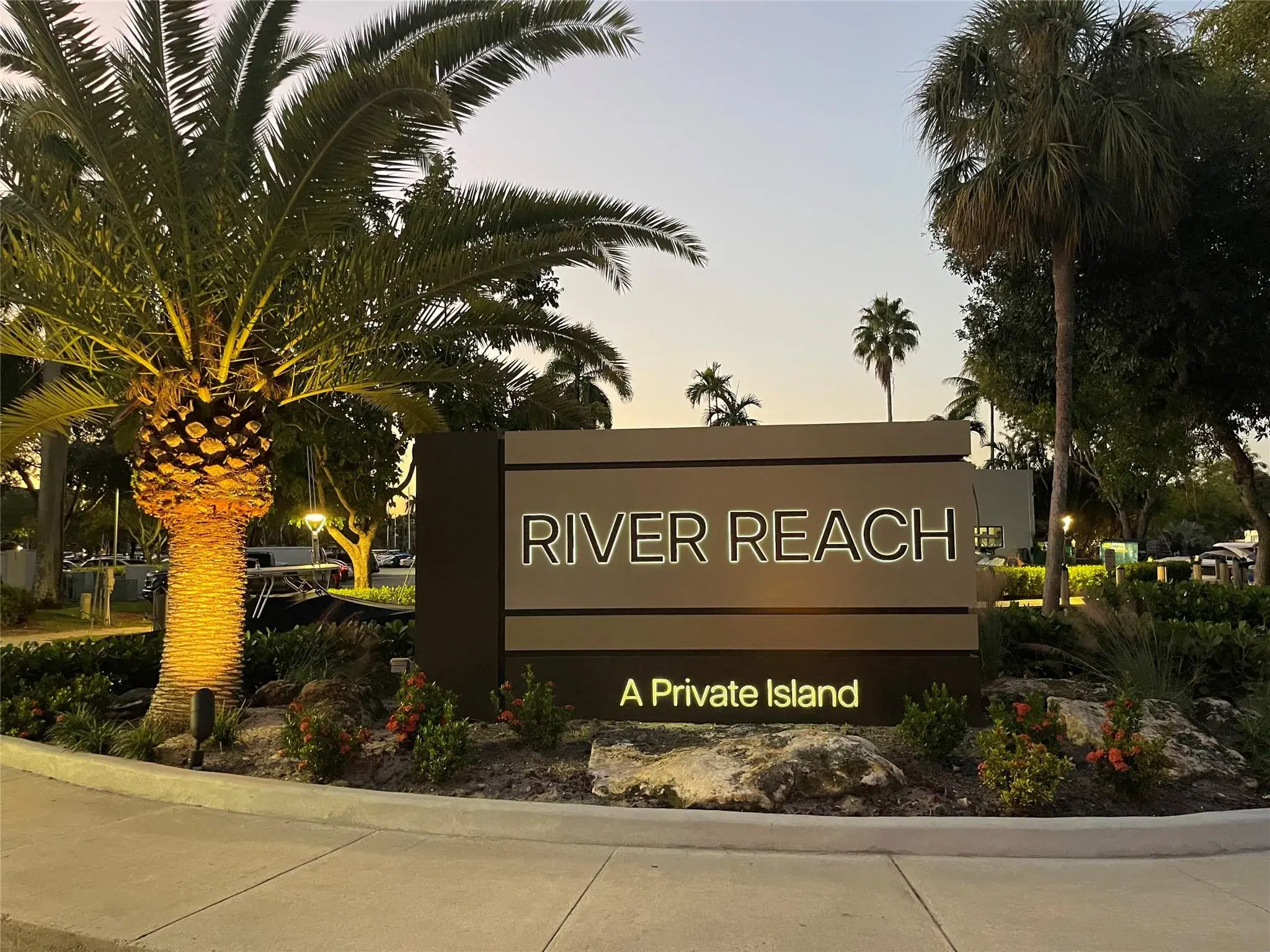 Picture of 1000 River Reach Dr 207, Fort Lauderdale, FL 33315