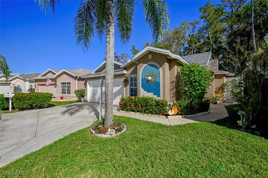 Picture of 10719 San Tropez Cir, Estero, FL 33928