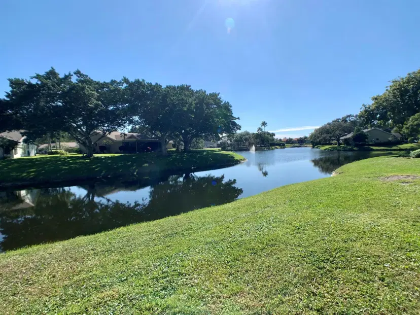 Picture of 10872 Lake Front Place, Boca Raton FL 33498