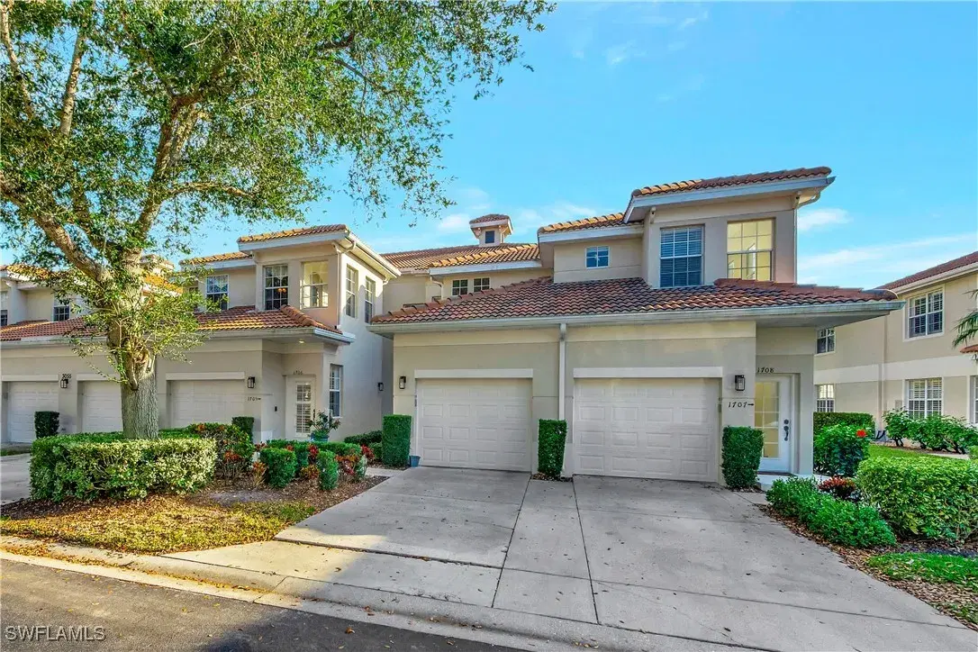 Picture of 3055 Horizon Ln 1706, Naples, FL 34109