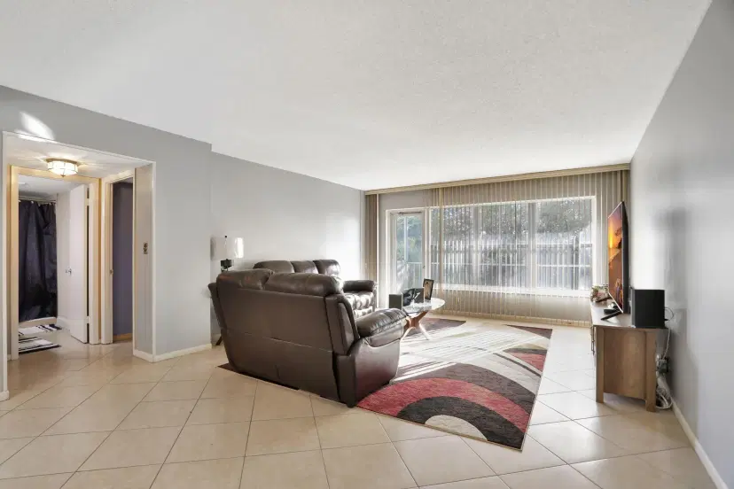 Picture of 10777 W Sample Road 505, Coral Springs FL 33065