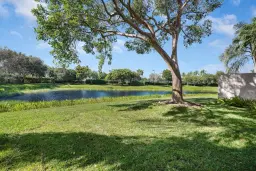 Picture of 7961 Oaklawn Cove, Lake Worth, FL 33467