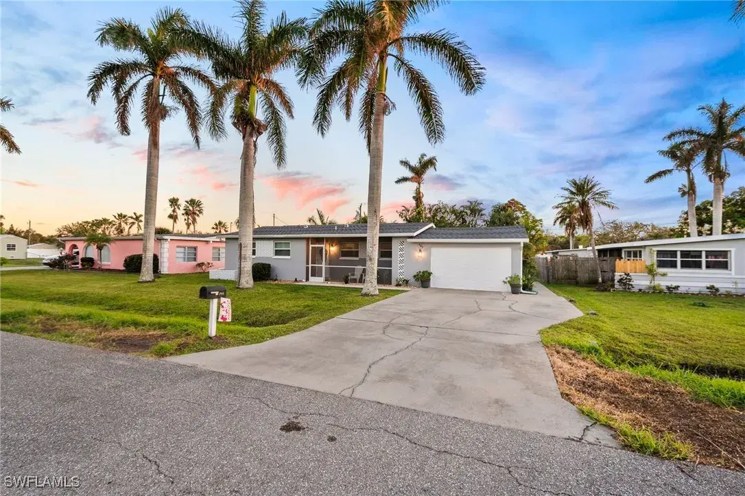 Picture of 9893 Birr St, Fort Myers, FL 33919