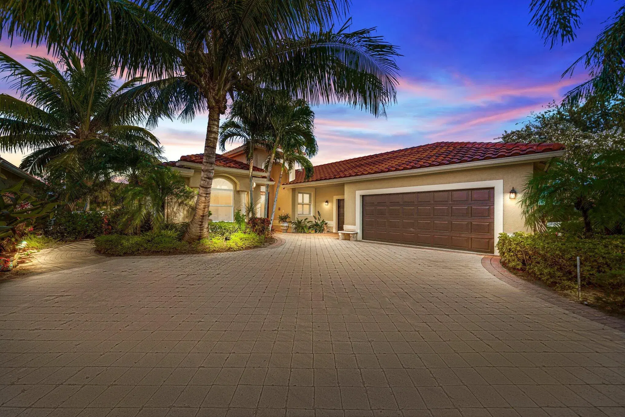 Picture of 635 Greensward Lane, Delray Beach, FL 33445