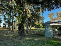 Picture of 2025 Lake Boulevard, Lorida, FL 33857