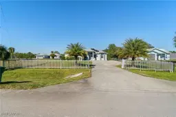 Picture of 2777 2Nd Ave Se, Naples, FL 34117