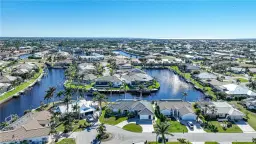 Picture of 809 Lucia Dr, Punta Gorda, FL 33950