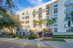 Picture of 720 S Sapodilla Avenue 413, West Palm Beach, FL 33401