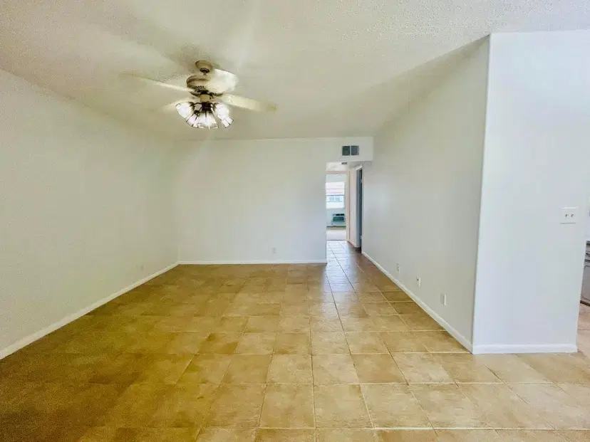 Picture of 239 Norwich J, West Palm Beach FL 33417