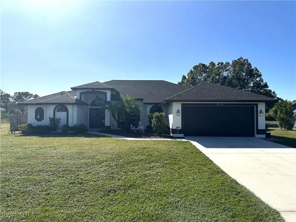 Picture of 1610 Covington Meadows Cir, Lehigh Acres, FL 33936