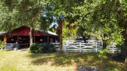 Picture of 4001 SW 73Rd Ave, Davie, FL 33314