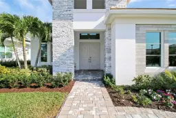 Picture of 9216 Coral Isles Cir, West Palm Beach, FL 33412