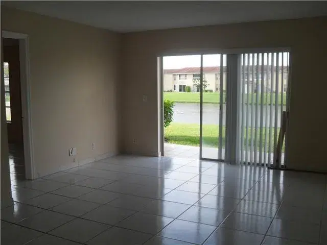 Picture of 10137 Twin Lakes Drive 10137, Coral Springs FL 33071