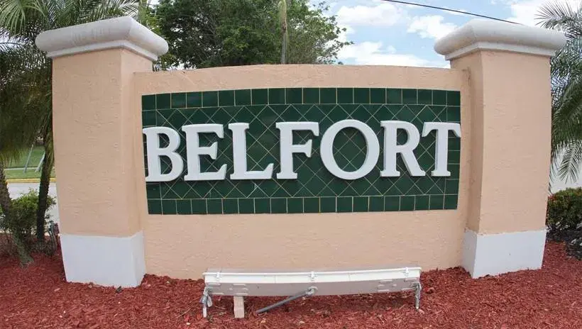 Picture of 9396 S Belfort Cir 104, Tamarac, FL 33321