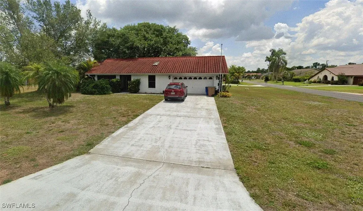 Picture of 50 Kingston St, Lehigh Acres, FL 33936