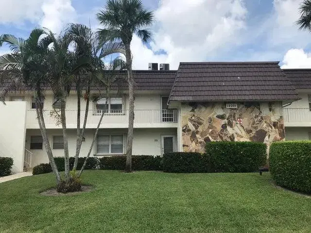 Picture of 12001 Poinciana Boulevard 204, Royal Palm Beach FL 33411