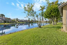 Picture of 304 Mcgregor Park Cir 304, Fort Myers, FL 33908