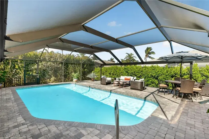 Picture of 568 Tigertail Ct, Marco Island FL 34145