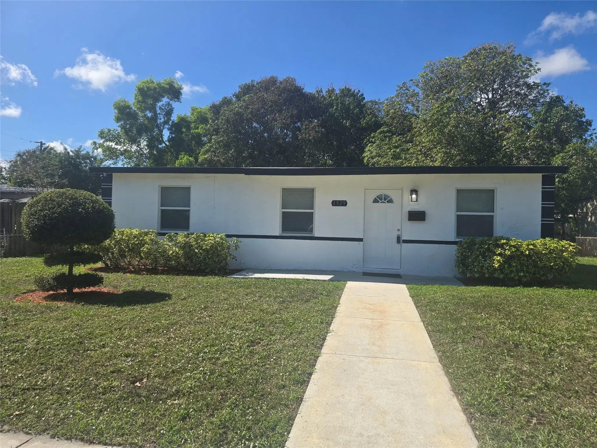 Picture of 1529 NW 5Th Ave, Pompano Beach, FL 33060