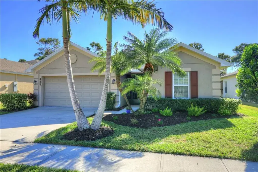 Picture of 438 Briarcliff Circle, Sebastian, FL 32958