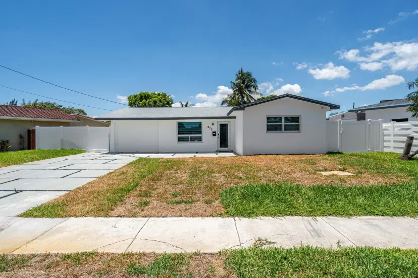 Picture of 825 Argonaut Is, Dania Beach FL 33004