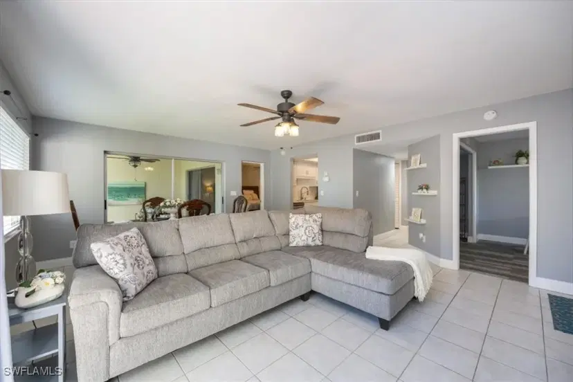 Picture of 3036 Kings Lake Blvd 7564, Naples FL 34112