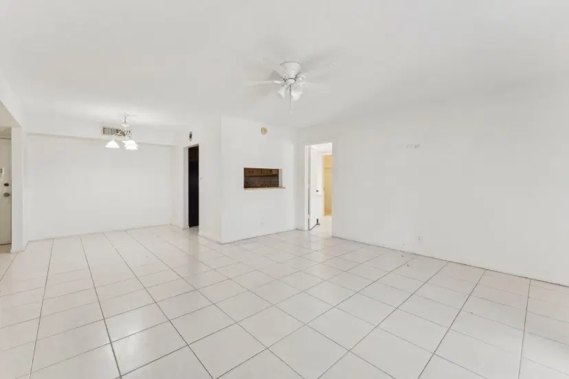 Picture of 706 SE 2Nd Avenue 430, Deerfield Beach FL 33441