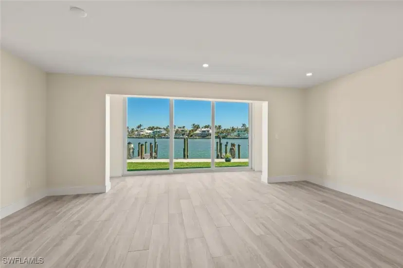 Picture of 2500 Gulf Shore Blvd N S10, Naples FL 34103