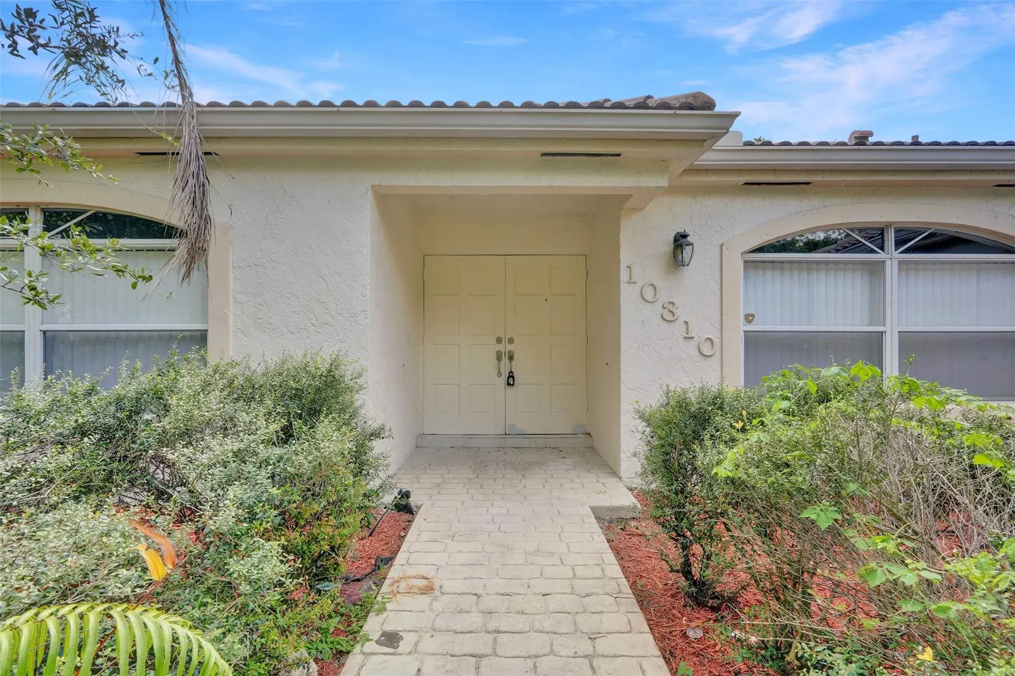 Picture of 10310 Guatemala St, Hollywood, FL 33026