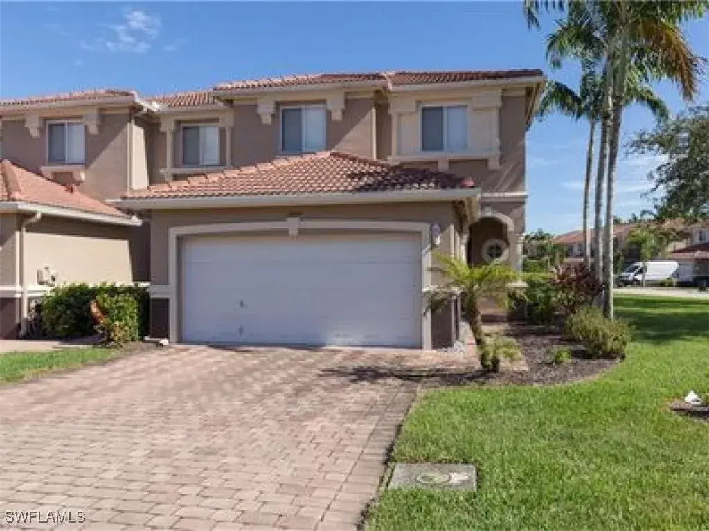 Picture of 9844 Roundstone Cir, Fort Myers, FL 33967