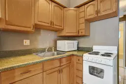 Picture of 2624 NE 30Th Pl 102B, Fort Lauderdale, FL 33306