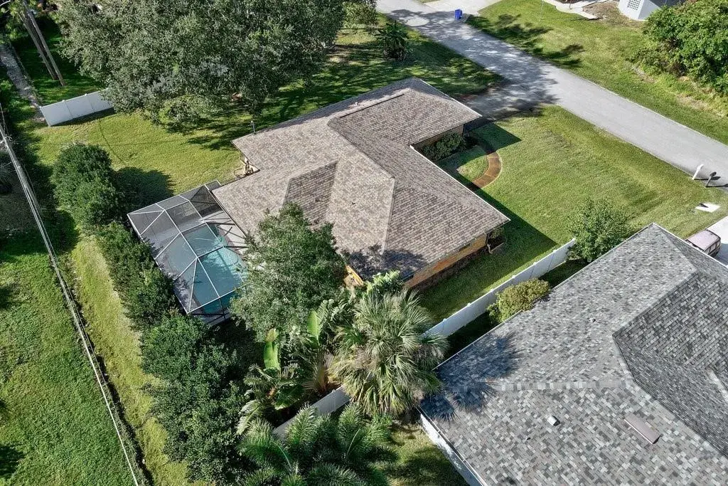 Picture of 871 Salem Avenue, Sebastian, FL 32958