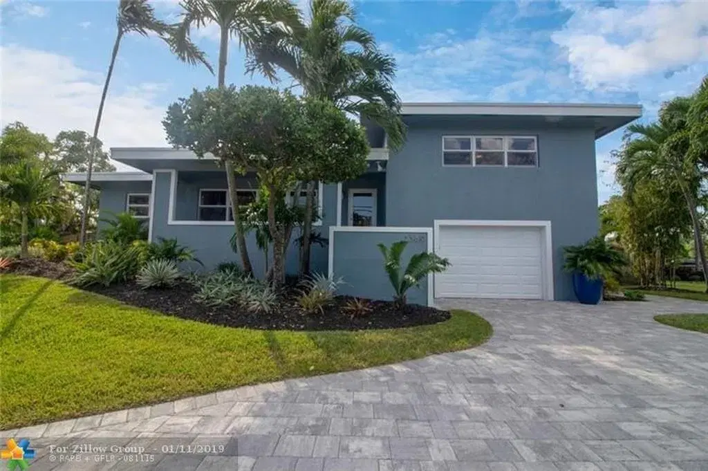 Picture of 3389 NE 19Th Av, Oakland Park, FL 33306