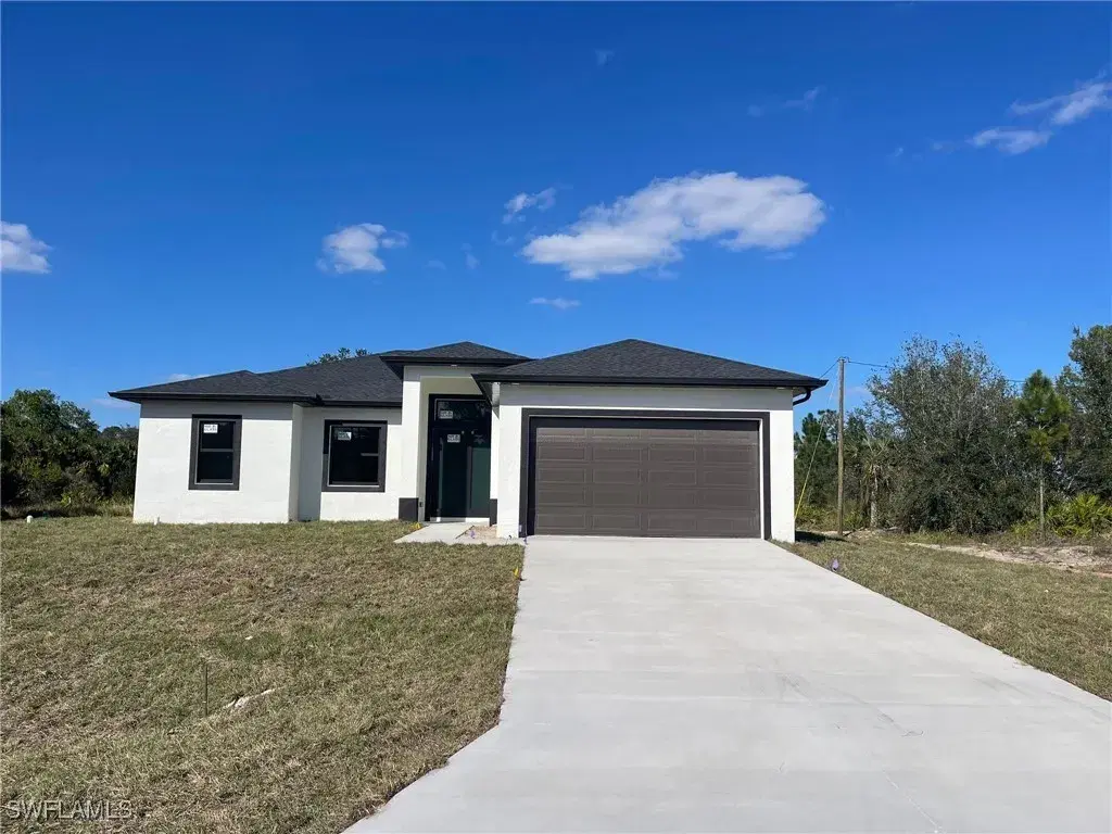 Picture of 302 W 8Th St, Lehigh Acres, FL 33972