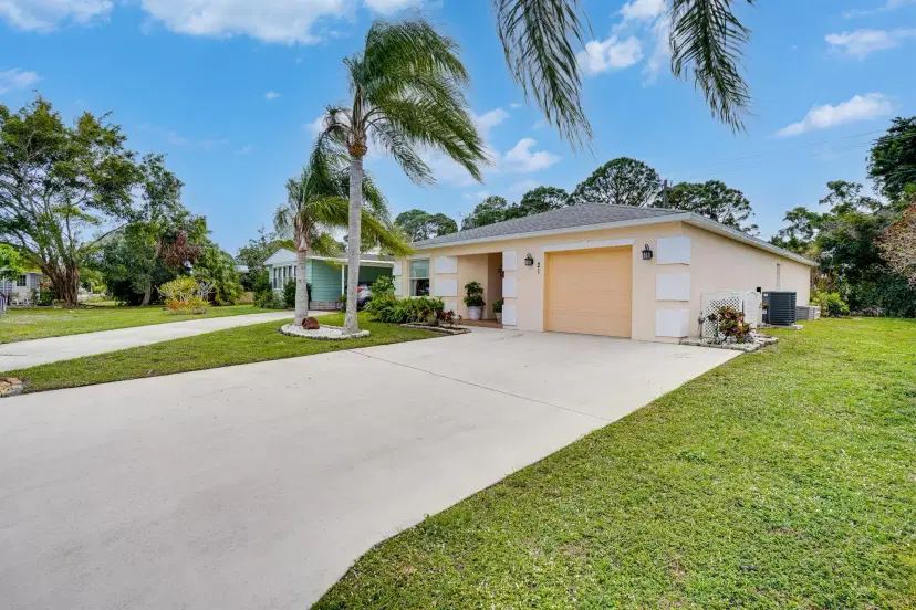 Picture of 21 Vista De Laguna, Fort Pierce FL 34951