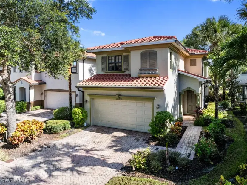 Picture of 1134 Medan Ct N 33, Naples FL 34113