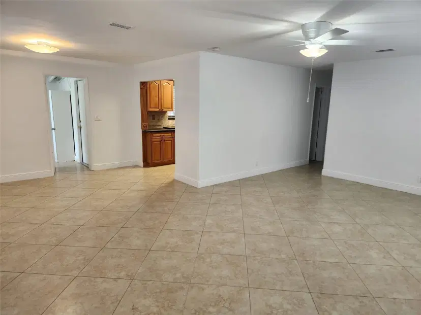 Picture of 5820 NE 2Nd Ter, Oakland Park FL 33334