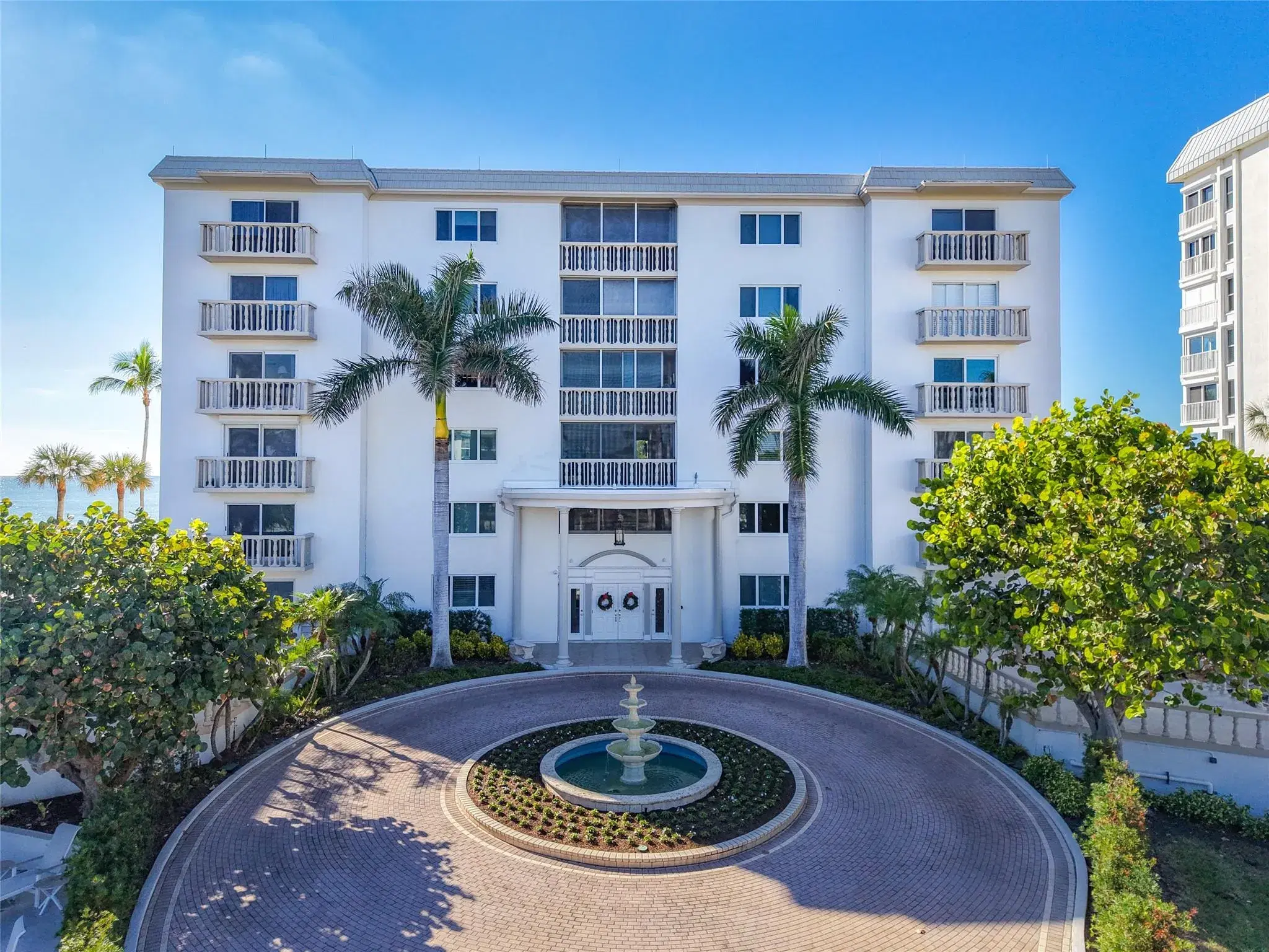 Picture of 1275 Gulf Shore Blvd 301, Naples, FL 34102